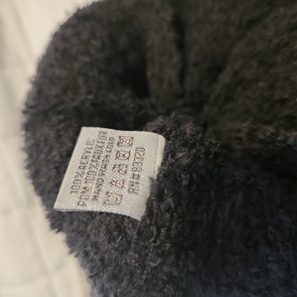 Hat - Picture 3 of 3